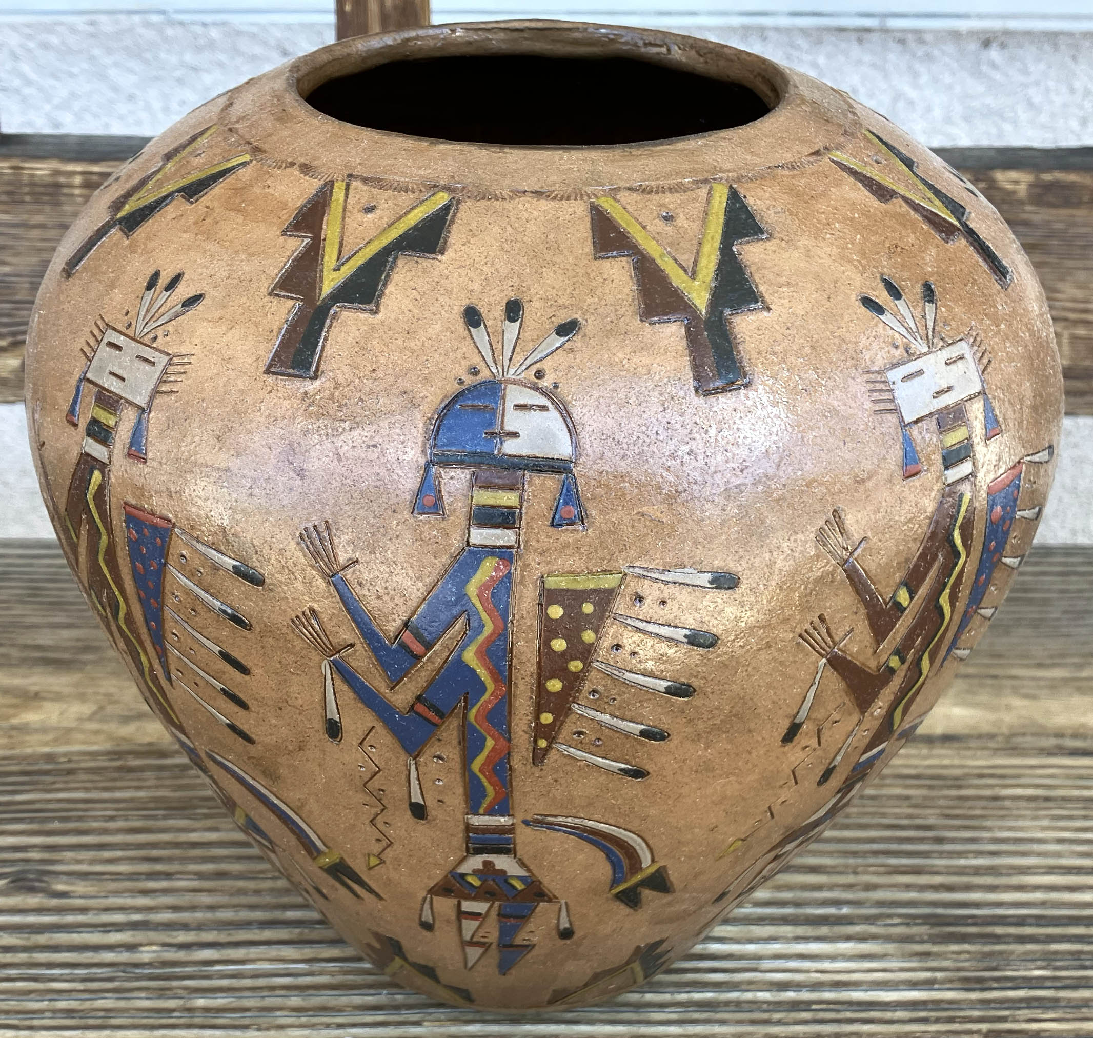 Nancy Chilly | Navajo Pot/Vase | Penfield Gallery of Indian Arts | Albuquerque, New Mexico